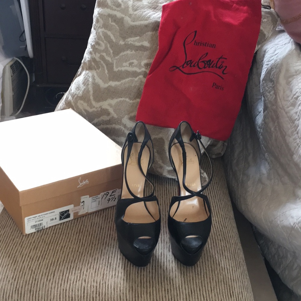 Christian Louboutin Lady Peep